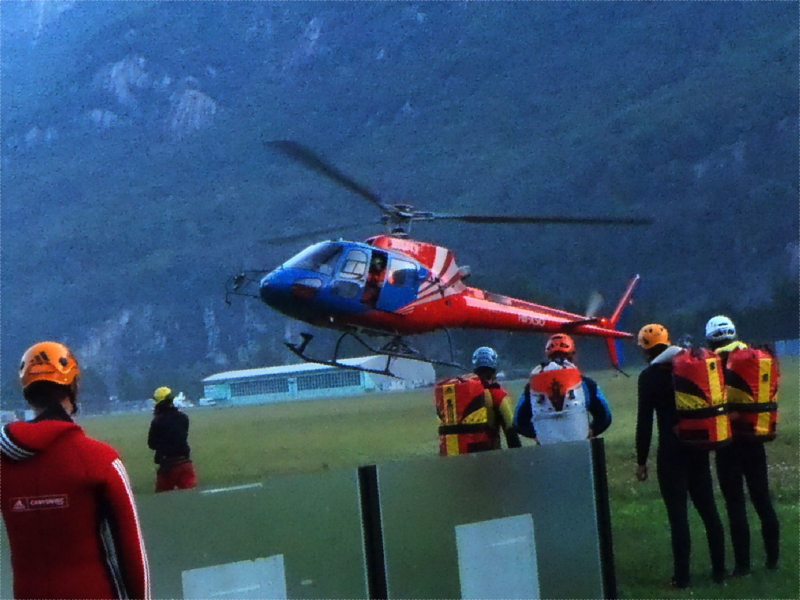 heli canyoning 1 zoom heli canyoning 1 zoom